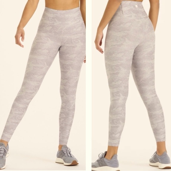 Vuori Pants - Vuori Clean Elevation Legging In Pale Heather Camo Gray Colorway High Rise M & L